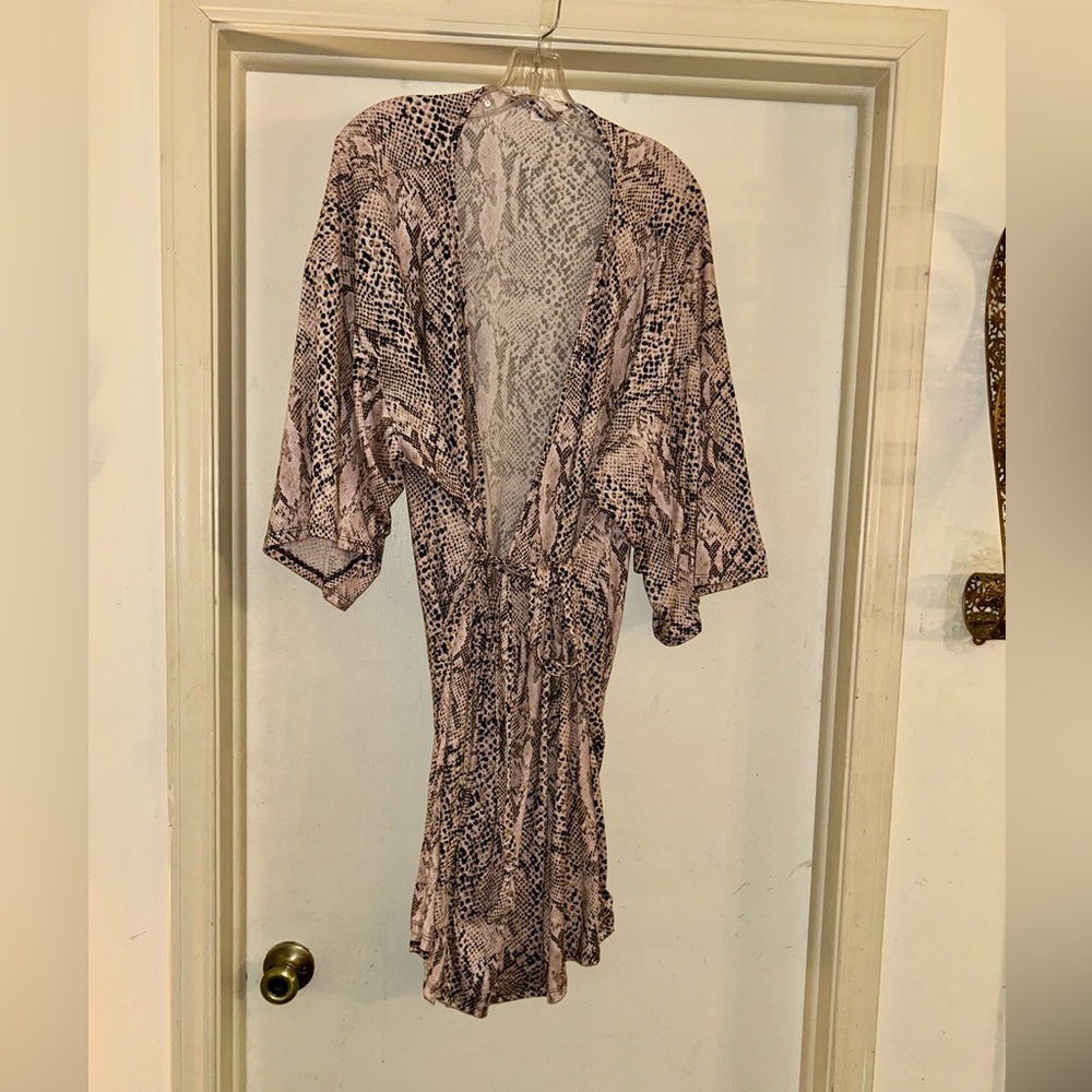 Secret Treasures Snake Print Robe - Pink and Black
